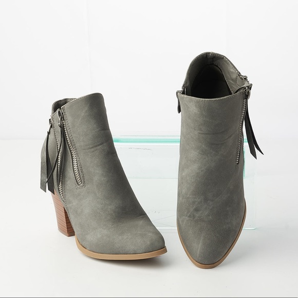 Journee Collection Shoes - Journee Collection Vally Double Zipper Ankle Boots